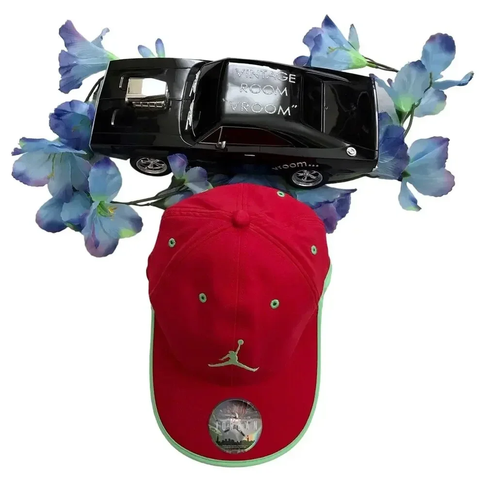 Jordan NWOT Red Baseball Cap Kids OSFM (8-20)